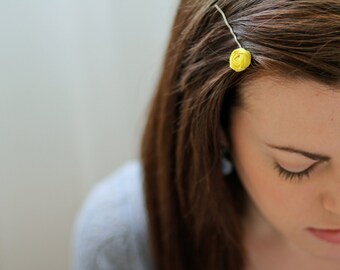 two bias tape hairpins: choose your colors