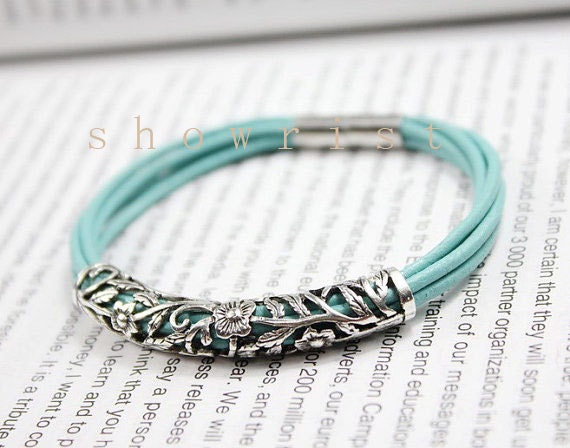 Best gift in turquoise leather bracelet, flower charm bracelet in magnetic TS105