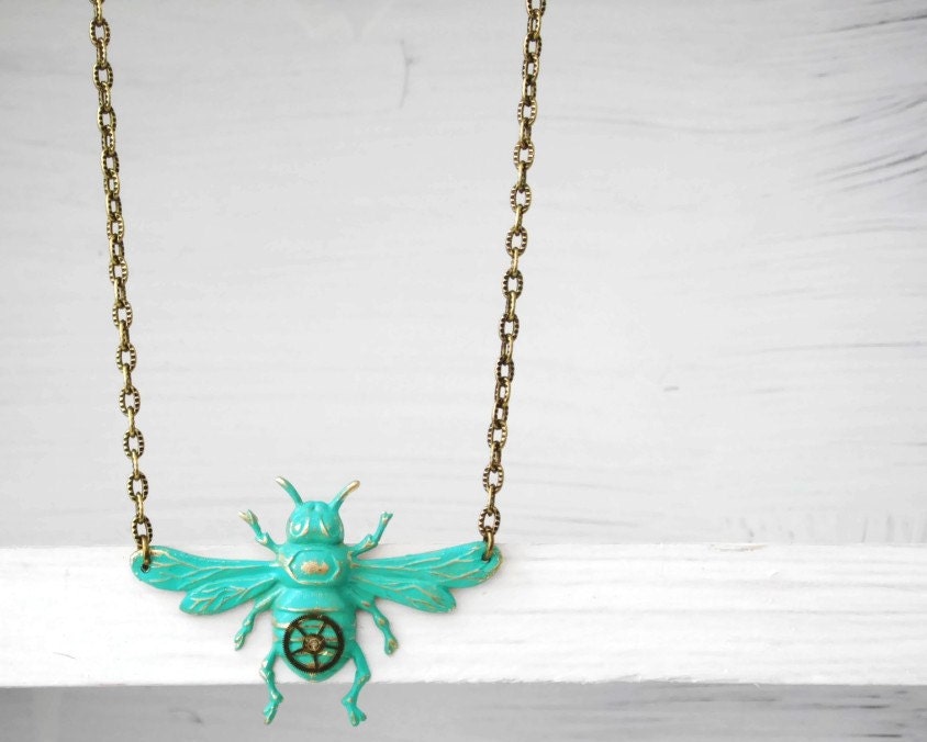 Steampunk Verdigris Bee Necklace vintage watch parts - CLOCKWORK BEE - patinated brass - ooak - etsy uk