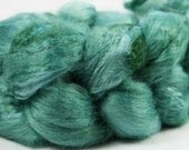 BLUE-GREEN Bamboo Top Roving - 1 oz.