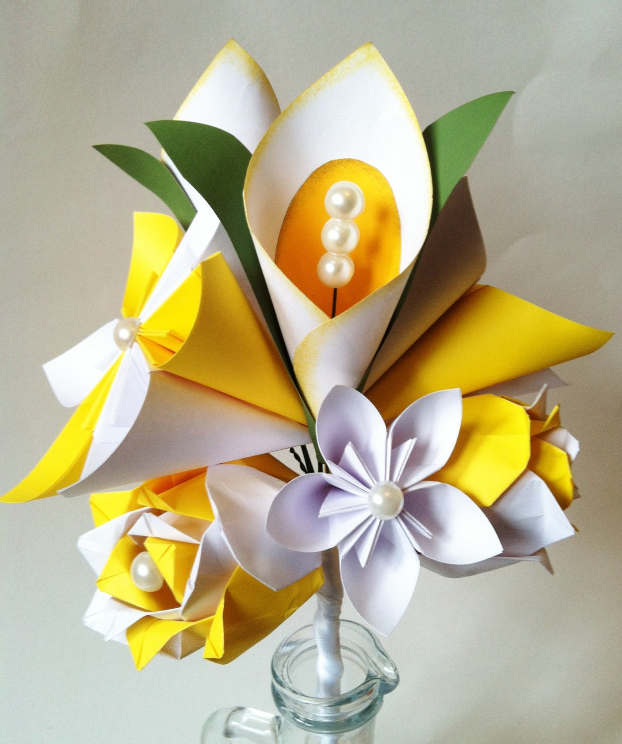 Calla Lily Paper Flower Bouquet- spring wedding, first anniversary gift, made to order, origami, paper flower, paper rose