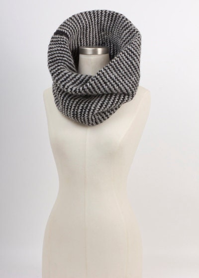 COHEN Wool Cowl
