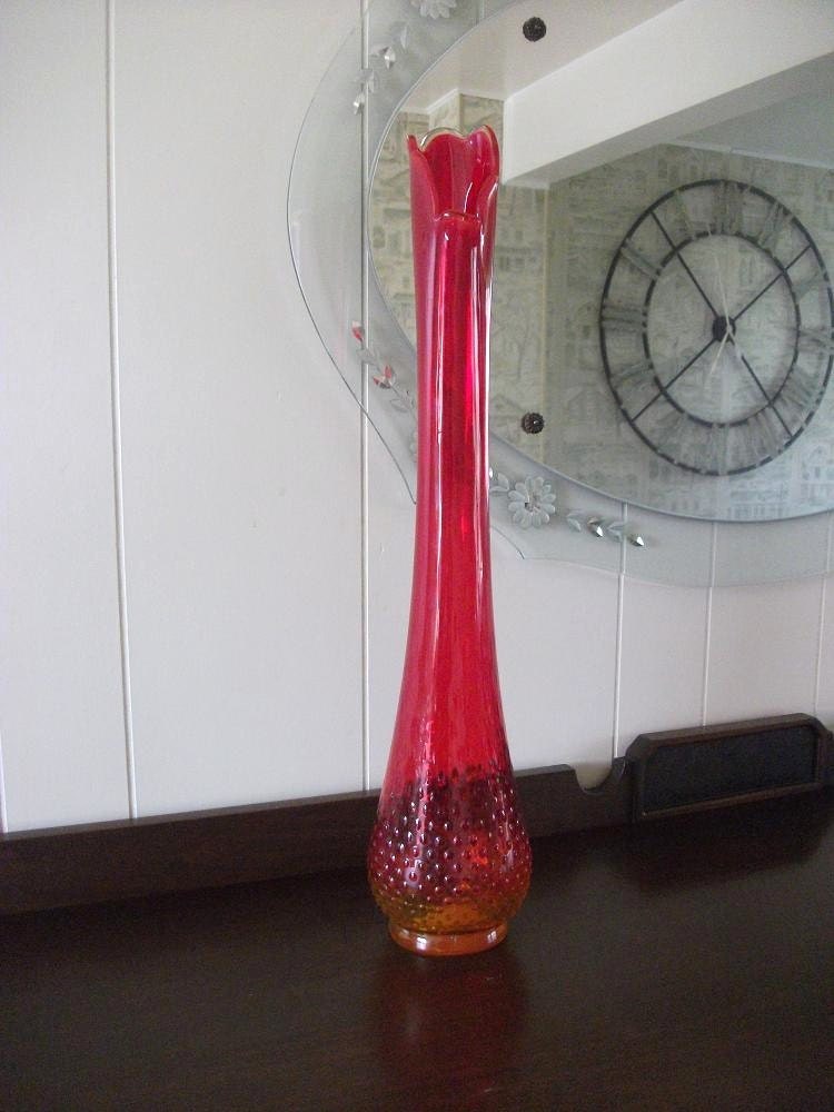 Vintage Red Glass Vase by RicsRelics on Etsy