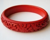 Vintage 40s Exotic Carved Cinnabar Red Chinese Oriental Bangle Bracelet