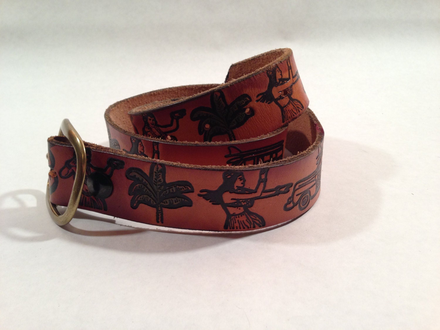 Vintage Tooled Hand Painted Leather Hawaiian Belt Size 36