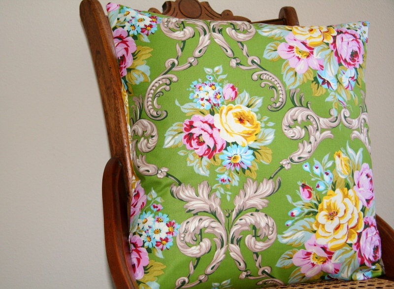 green floral decorative throw pillow cover with ties / 18" x 18"  / reversible / flowers / green yellow pink  blue / shabby chic