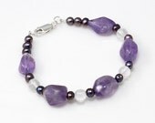 Purple Amethyst Bracelet, Beaded Bracelet, Purple Lavender, Sweet, Romantic Jewelry, Light Purple Jewelry, February Birthstone, Grape Purple