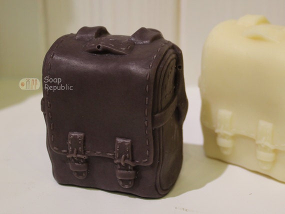 Back Bag Silicone Soap Mold ( Soap Republic )