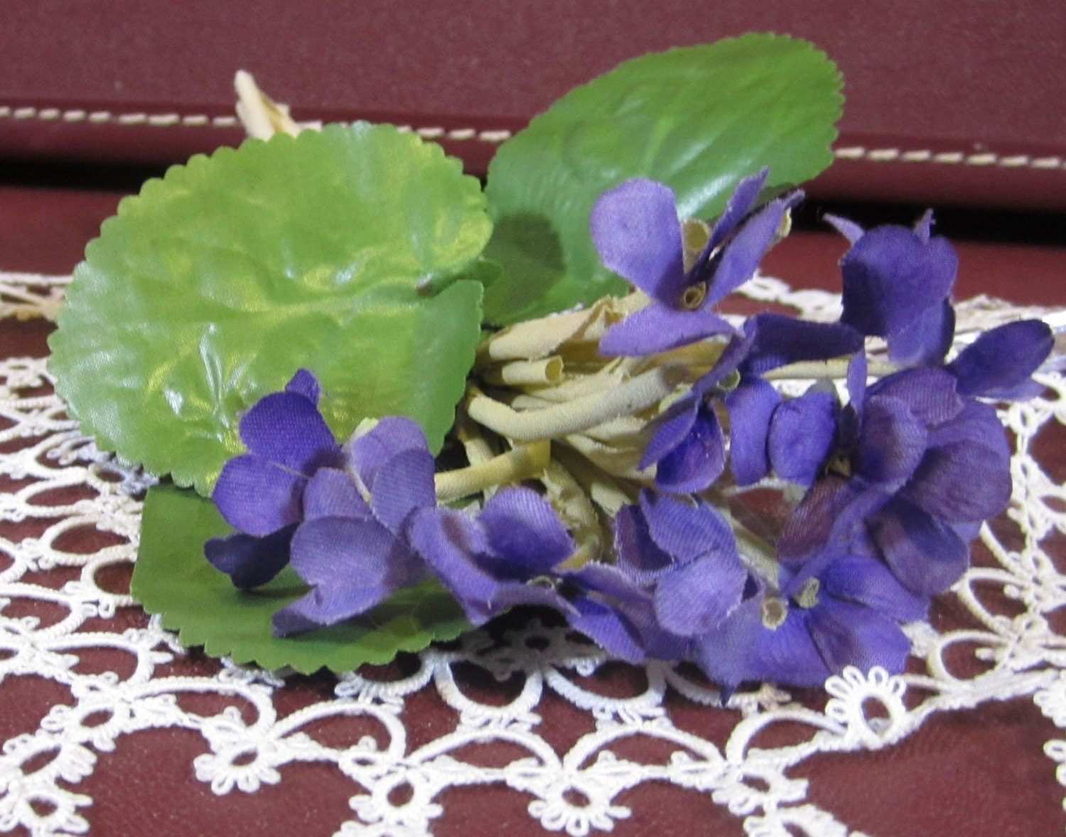 Vintage Millinery Cloth Violet Bunch - ca 20s-30s