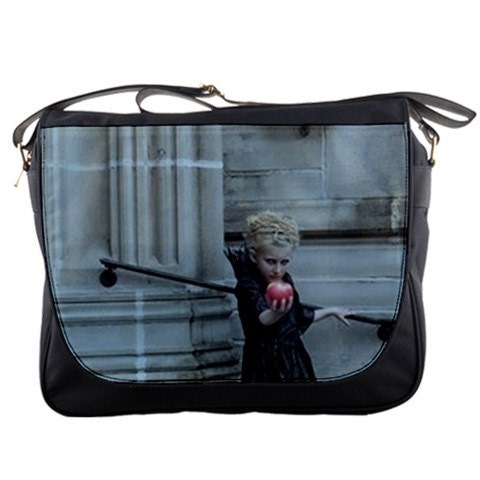 Ravenna Messenger Bag