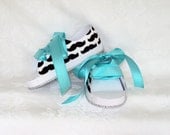 Mustache Tennis Shoes with Turquoise Ribbons Paper Shoes Gift Box