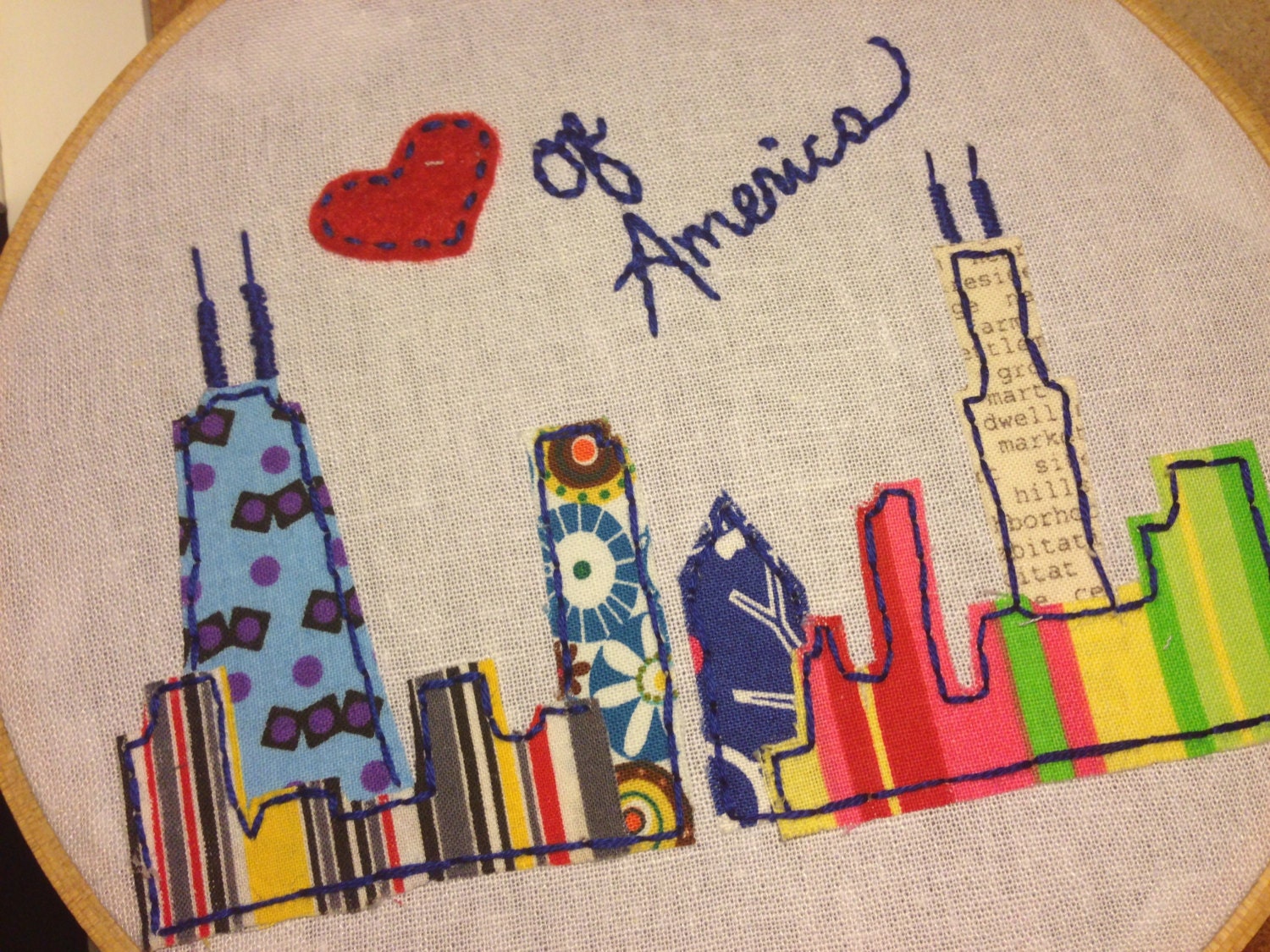 Chicago skyline textile art appliqué wall art, 8 inches hoop art, OOAK
