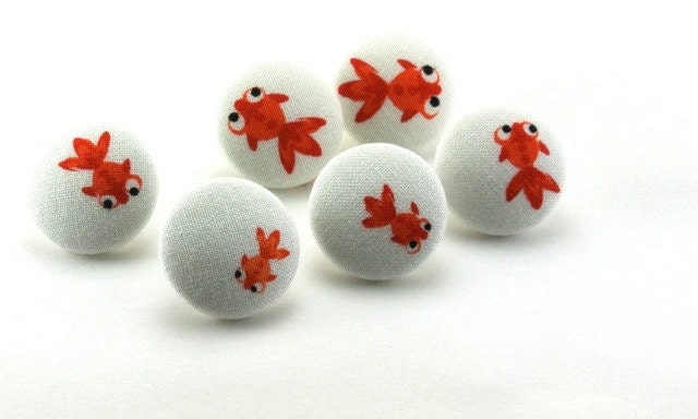 Thumbtacks / Magnet  / Pushpin Goldfish On  Fabric Tacks  Gold Fish 38