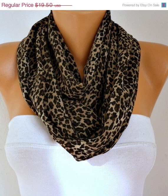 BIG SALE Leopard - Infinity Scarf Shawl Circle Scarf  Loop  Scarf Gift -fatwoman