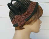 1930s Green Cloche Hat Trimmed In Copper Color