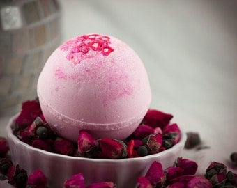 Tooth Fairy Taffy Bath Bomb 5 Ounces by Whip