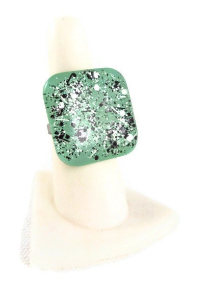 Nomad Teal Green Glitter Nail Polish Ring, Sparkling Black and White Ninja Polish Glitter, Square Summer Spring Nail Polish Jewelry, Teal - Unrepeatables