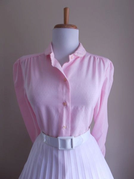 Flirty VINTAGE Pink 50s 60s Atomic Polka Dot Button Down Long Sleeve Blouse Top