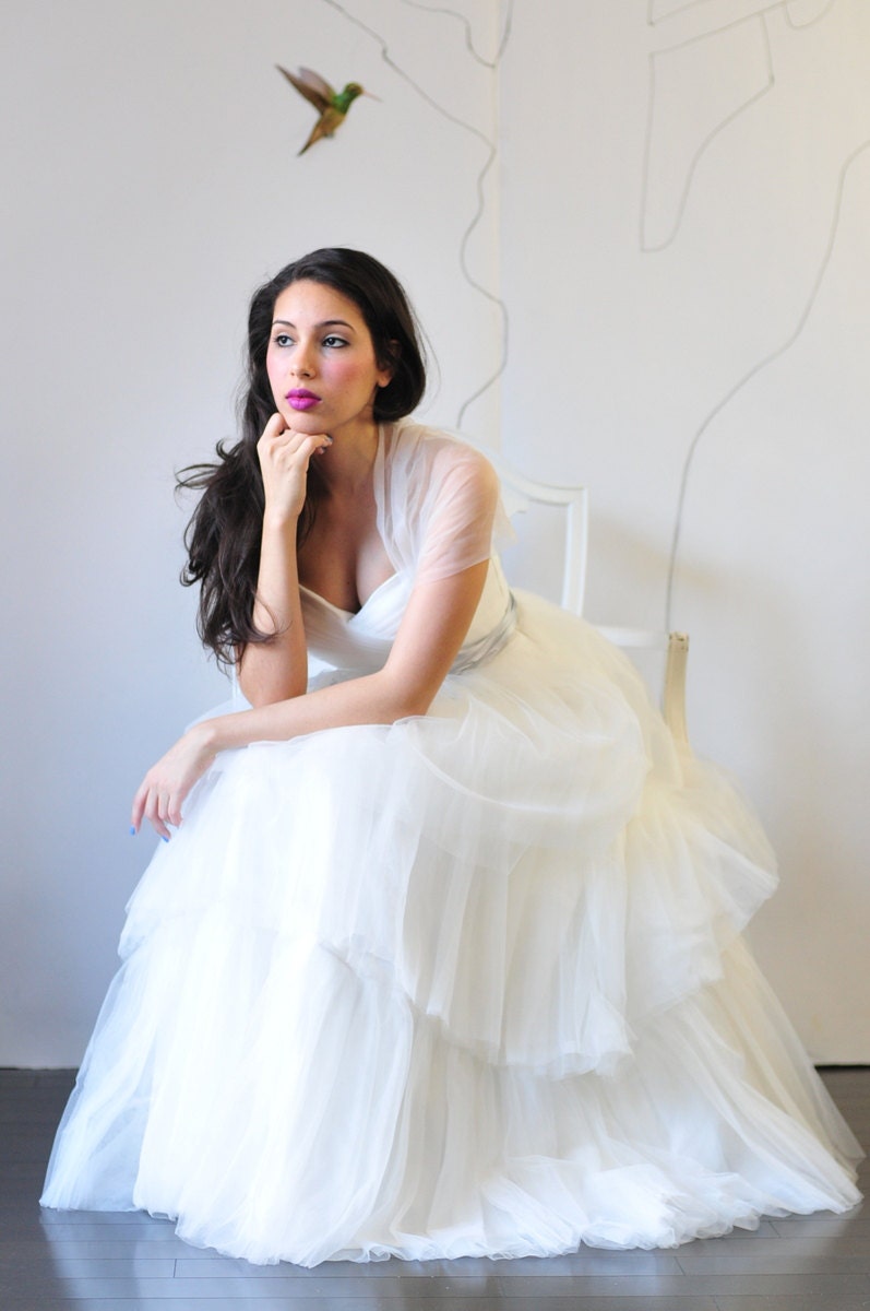 Sale-A-line Sweetheart Cap Sleeves Full tulle wedding dress gown-Size XS