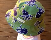 Boys Small Bucket Hat - Octopus