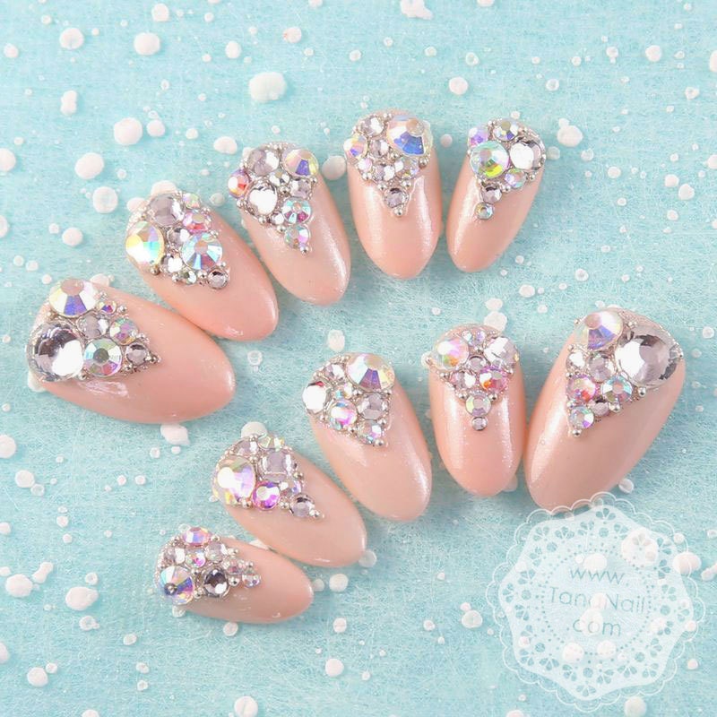 Japanese 3D Nail Art, Press On Nails, False Nails - Sparkling Rhinestones Nude Nails, Light Pink (T130K)