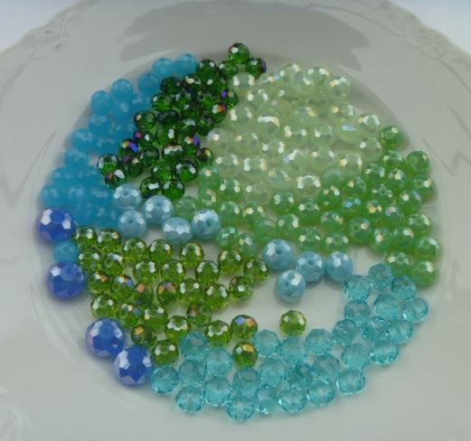 Destash.  Destash Beads.  Destash Crystal Beads.