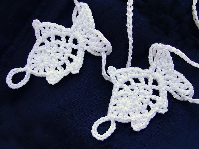 Baby Fish Barefoot sandals, foot decoration, leg accessories, crochet WHITE baby shoes