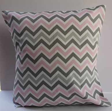 NEW - MultiColor Lt. Pink/ Lt. Gray/ Dk. Gray and White Zig Zag Chevron 18" Pillow Cover