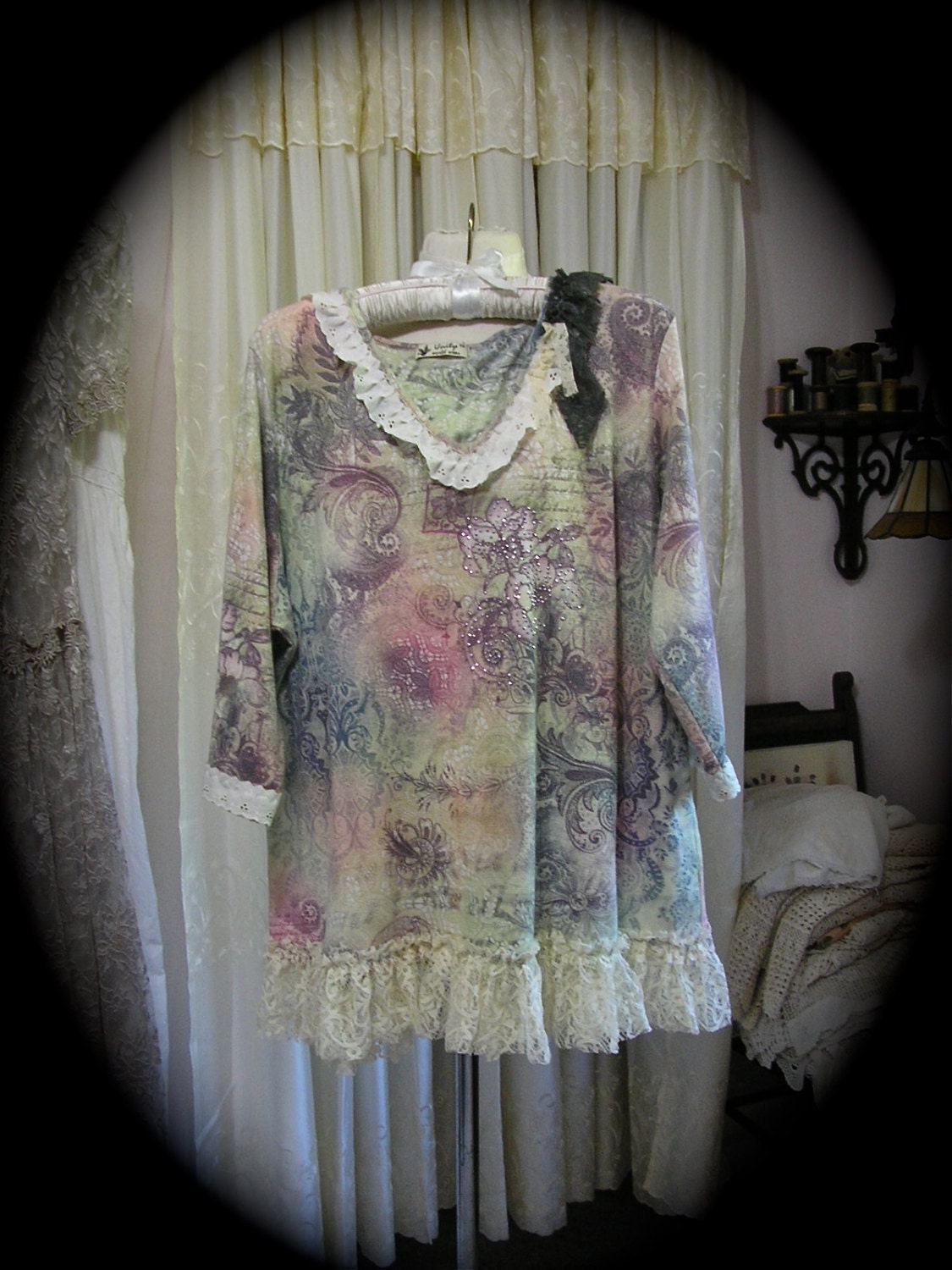 Shabby Cottage Top, romantic Paris chic, French garden, French script, ruffled lace embellished, 2X LARGE