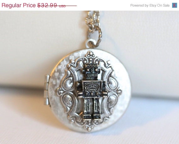 ON SALE Robot Locket Neckalce,Steampunk Necklace,Locket Necklace,Wedding Necklace
