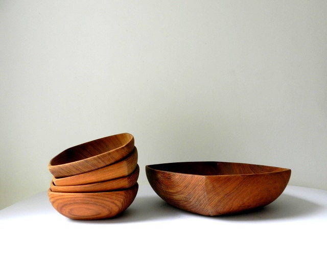 Wooden Serving Bowls