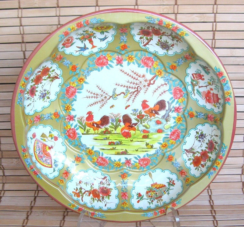 Vintage Daher Tin Bowl