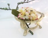 Vintage Iron Plant Stand Metal Flower Basket Pot Plant Holder White Gold