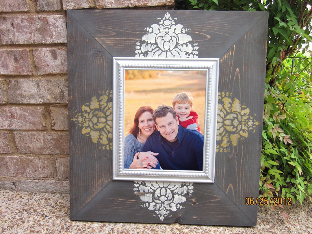 8x10 Distressed Picture Frame, Dark Gray / Antique White / Antique Gold / Silver