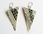 Black and white triangle resin earrings