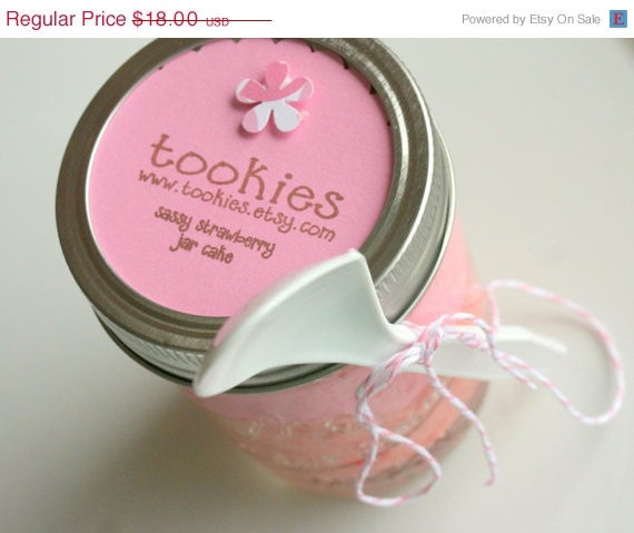 Sassy Strawberry &  Buttercreme Frosting Jar Cake 2 pack