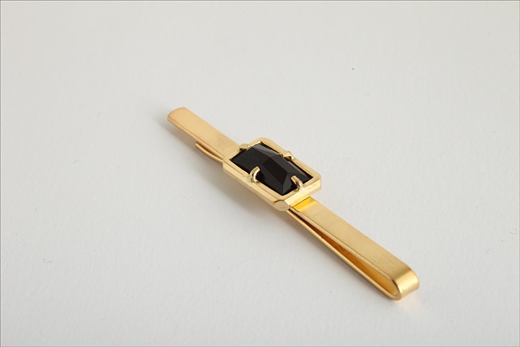 Wedding tie clip, mens wedding jewelry, tie bar, Anniversary mens gift, men jewelry, Handmade Gold tie clip, Onyx stone