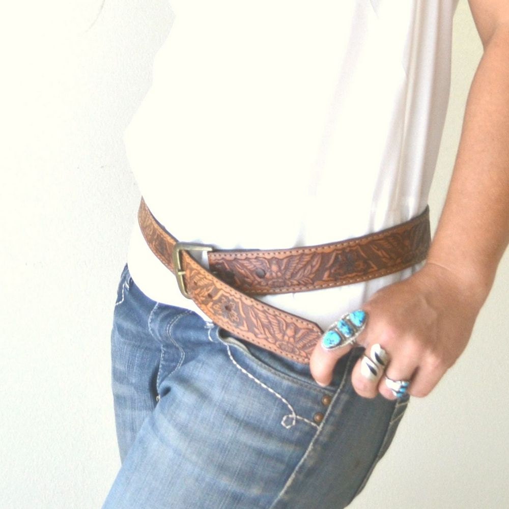 Eagle Tooled Leather Belt Honey Brown Vintage 1970s Size Small 36 1.5" Width