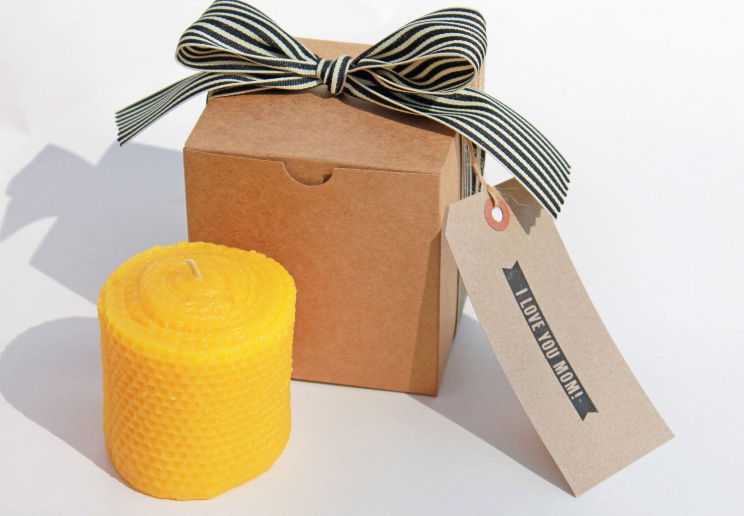 3x3 inch Beeswax Pillar Candle - Mother's Day Gift, honeycomb texture, handpoured beeswax candles