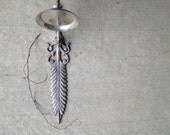 vintage candle holder feather design sconce silver finish Gorgeous