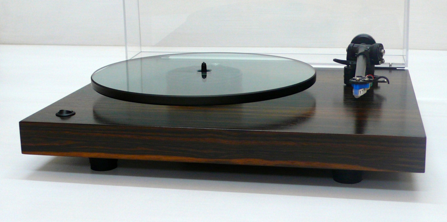 Audiowood El Blocko Turntable
