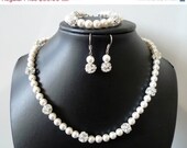 8% OFF Bridal Pearl Jewelry Set - Bridesmaids Pearl Set -  Rhinestone Beads - Swarovski  Pearls - Necklace, Bracelet, Earrings - Renee