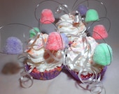 Too Cute. Gumdrop scented Color changing Bath Bomb Cupcakes with gumdrop Solid Bubbles