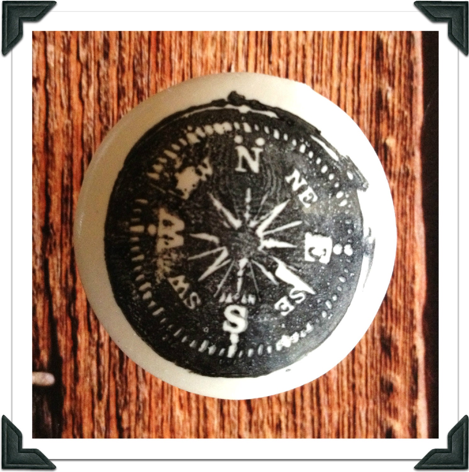 Compass Knob