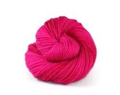 Merino - singles yarn - machine washable - hand dyed hot pink - "Tiffany's Lipstick" - UK Seller - Madame Smoosh Singles DK