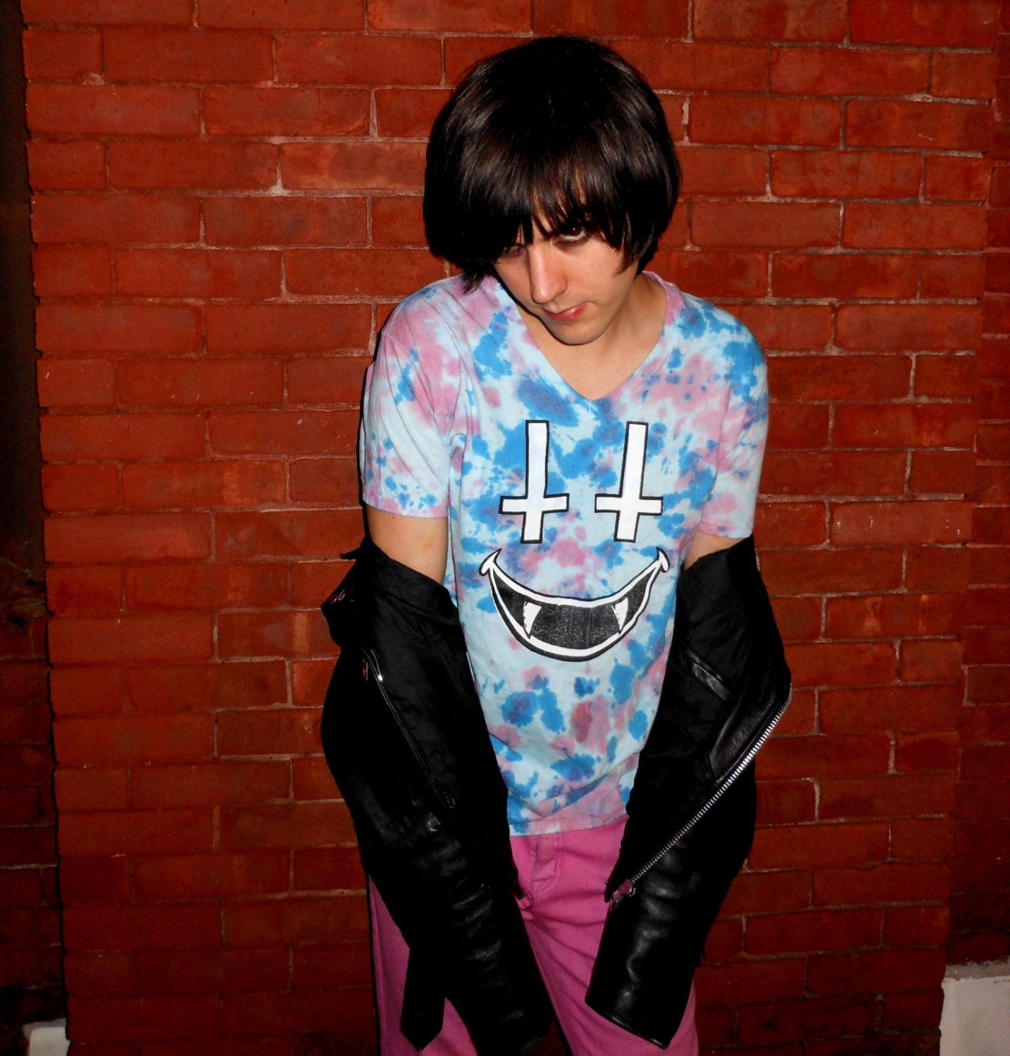 INVERTED CROSS HAPPYFACE Tie Dye T Shirt