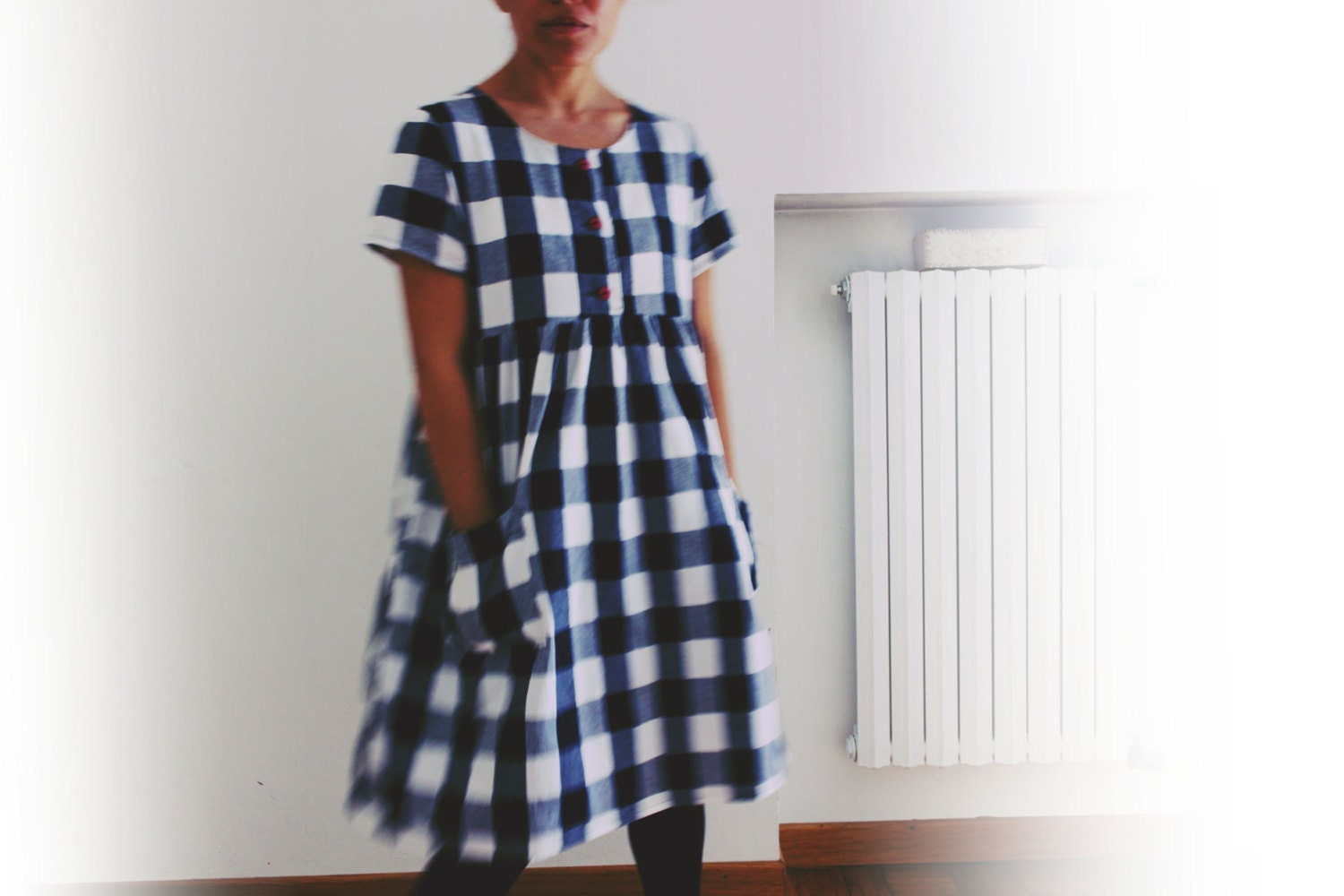 Super loose cotton comfy dress. All seasons dress. Short sleeve, big checkers or chambray marron. Sizes S, M, L
