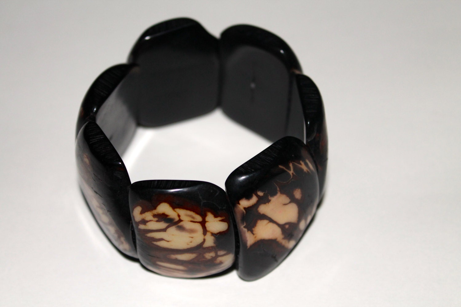 Black Tagua Bracelet - Eco-Friendly Jewelry