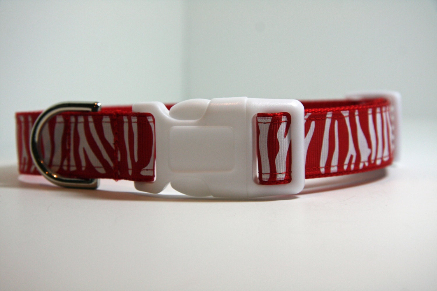 Dog Collar - red and white zebra stripes - white buckle