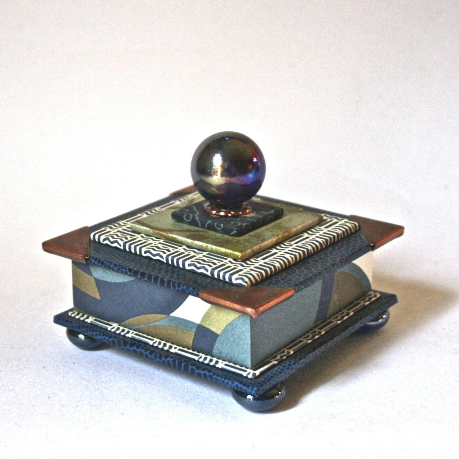 Frank Lloyd Wright Inspired Gift Box for Home Office Decor